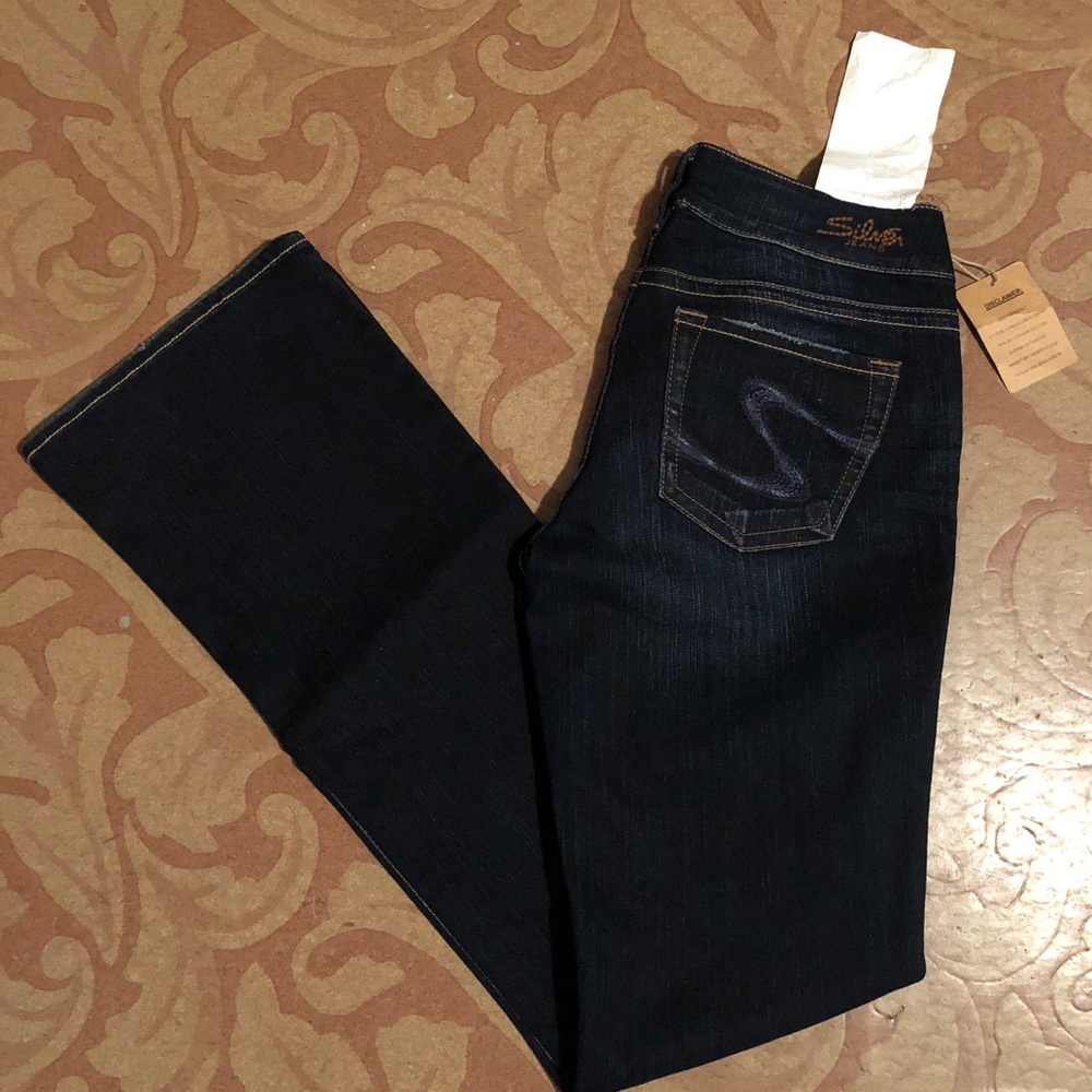Silver Suki bootcut size 27x34